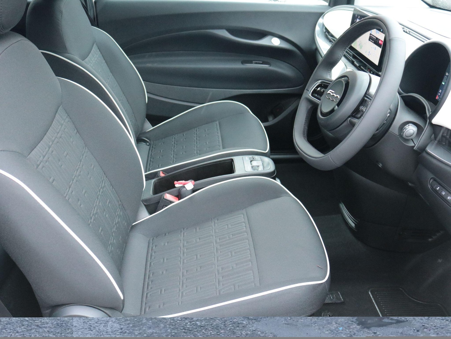 Used Fiat 500 2025 for sale - 77202444: Photo 14