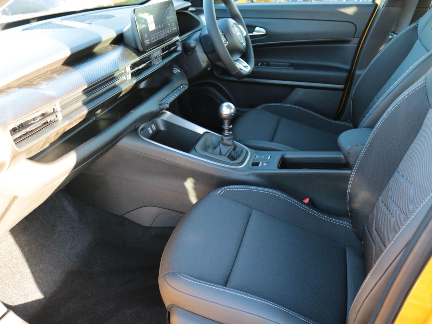 Used Jeep Avenger 2025 for sale - 76975732: Photo 15