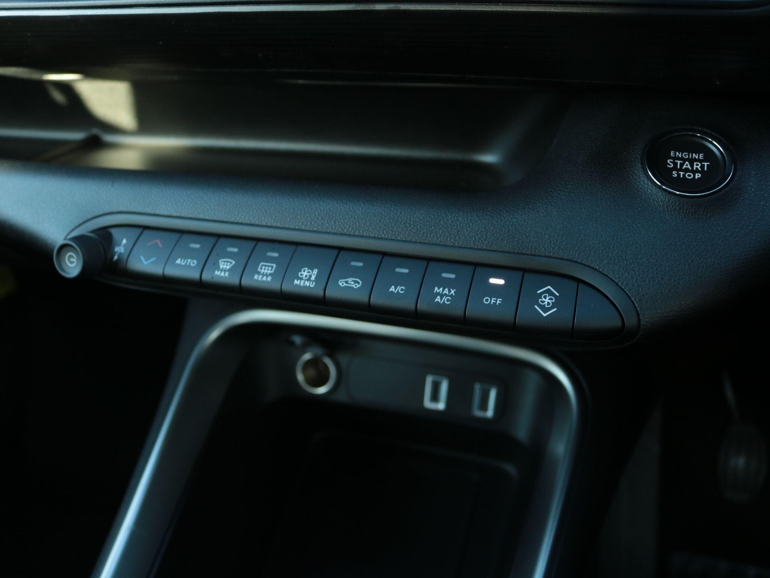 Used Jeep Avenger 2025 for sale - 76975732: Photo 22