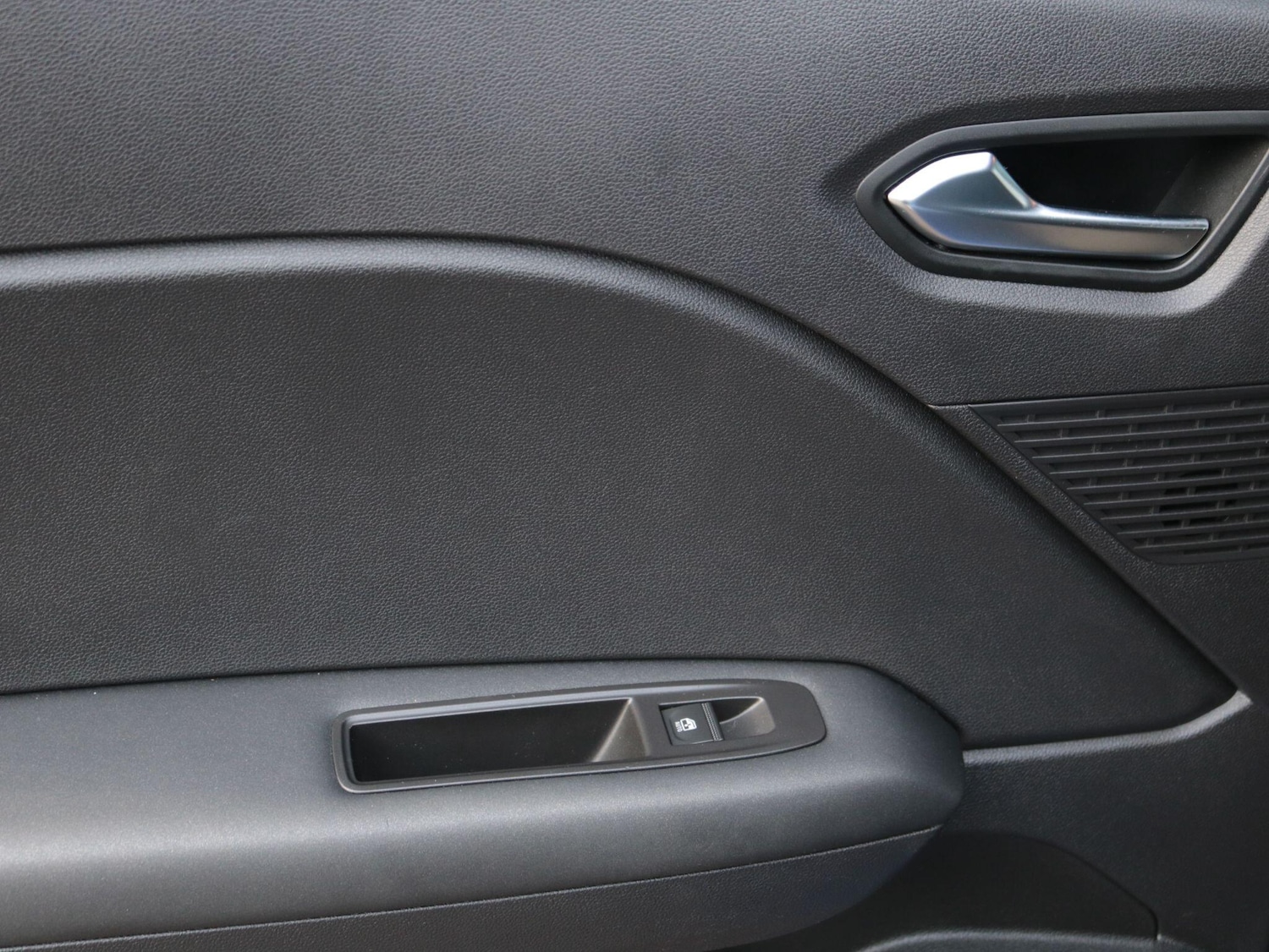 Used Renault Captur 2020 for sale - 76975931: Photo 23