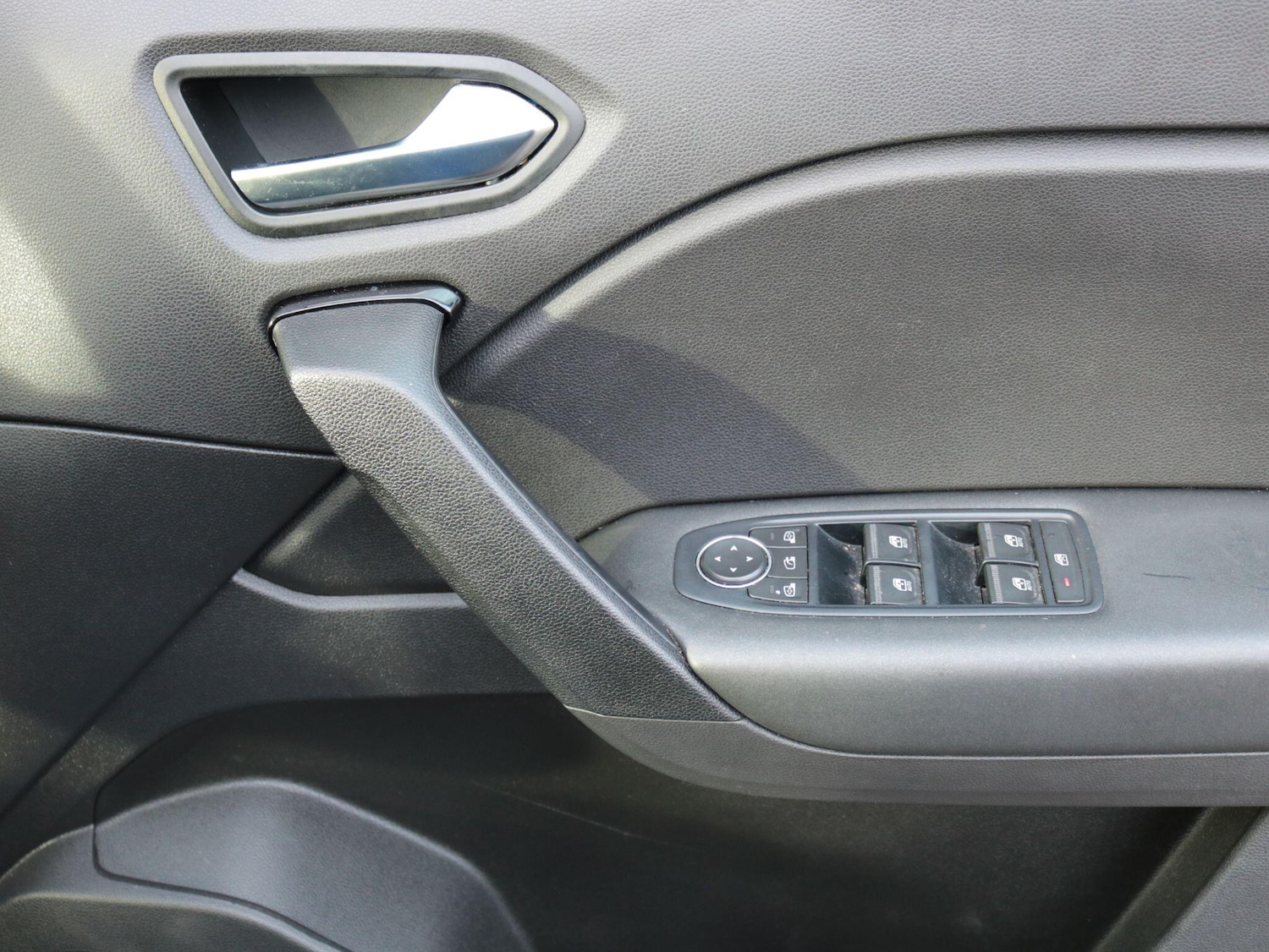 Used Renault Captur 2020 for sale - 76975931: Photo 24