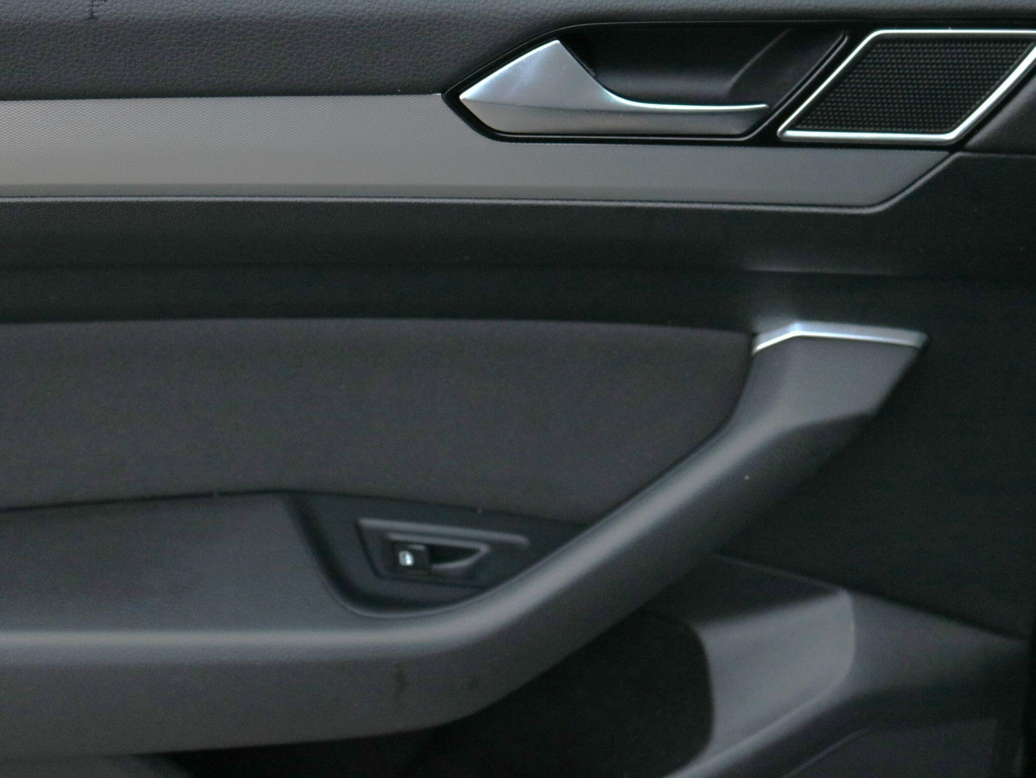 Used Volkswagen Passat 2015 for sale - 77425635: Photo 27