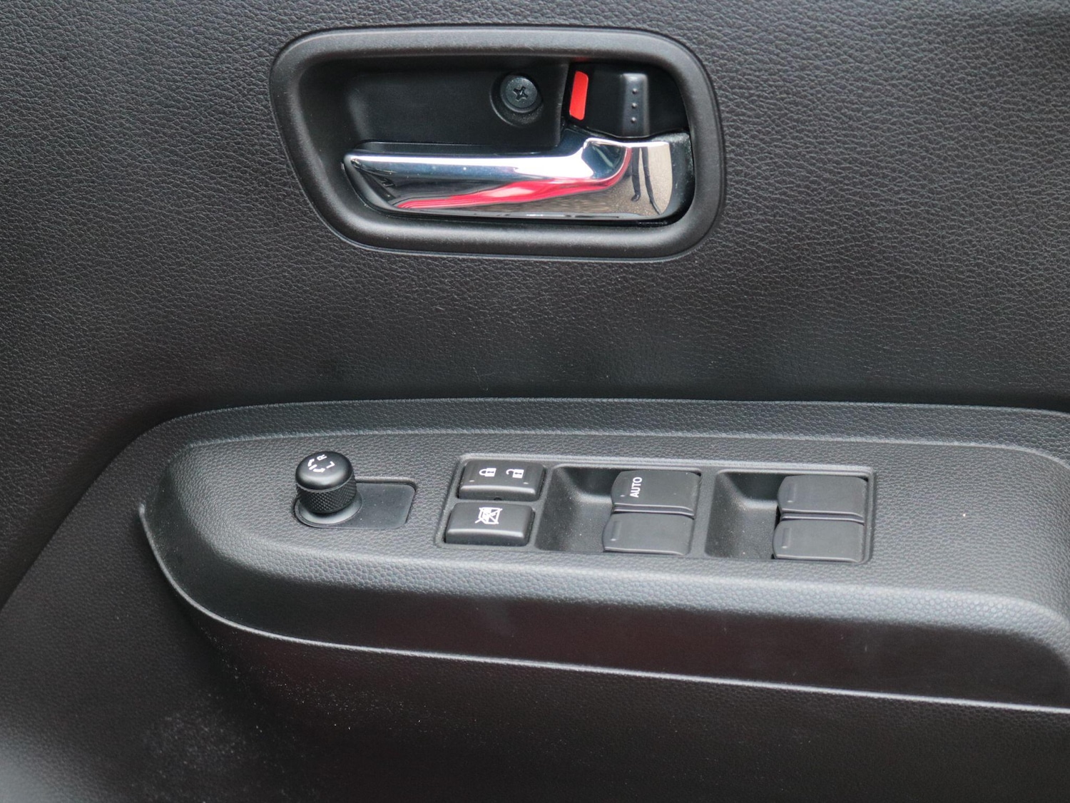 Used Suzuki Ignis for sale - 77267948: Photo 25