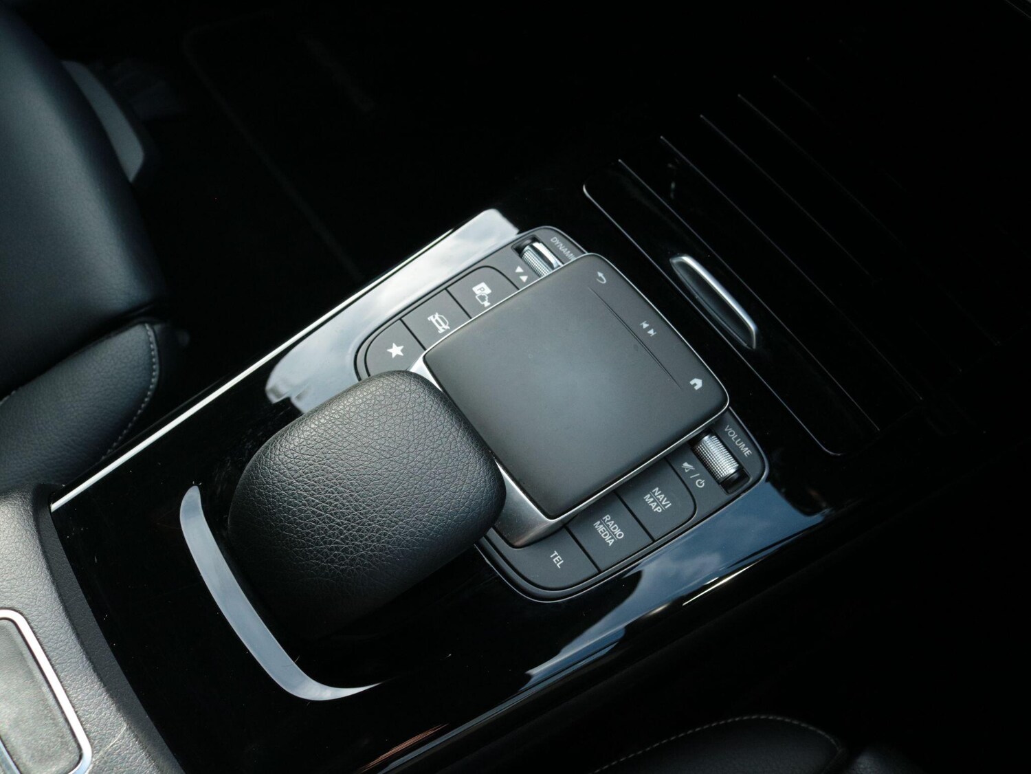 Used Mercedes-Benz CLA for sale - 77670457: Photo 22