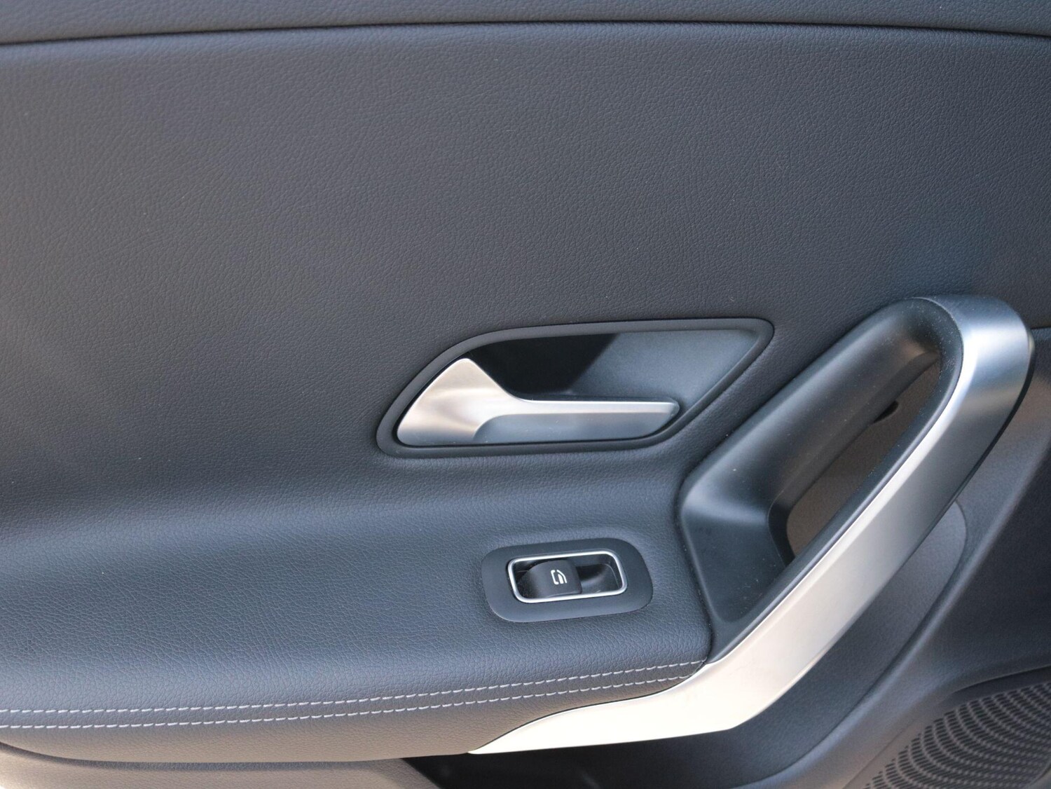 Used Mercedes-Benz CLA for sale - 77670457: Photo 26