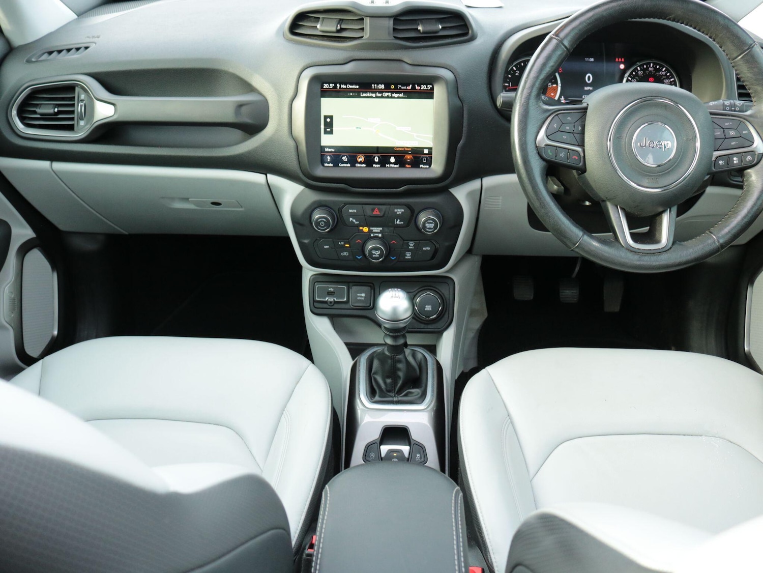 Used Jeep Renegade 2019 for sale - 76975422: Photo 16