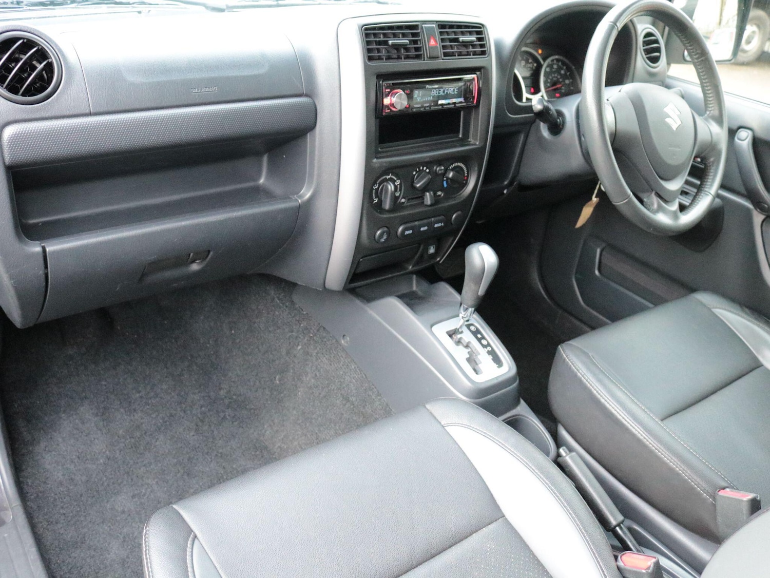 Used Suzuki Jimny 2017 for sale - 77386791: Photo 18