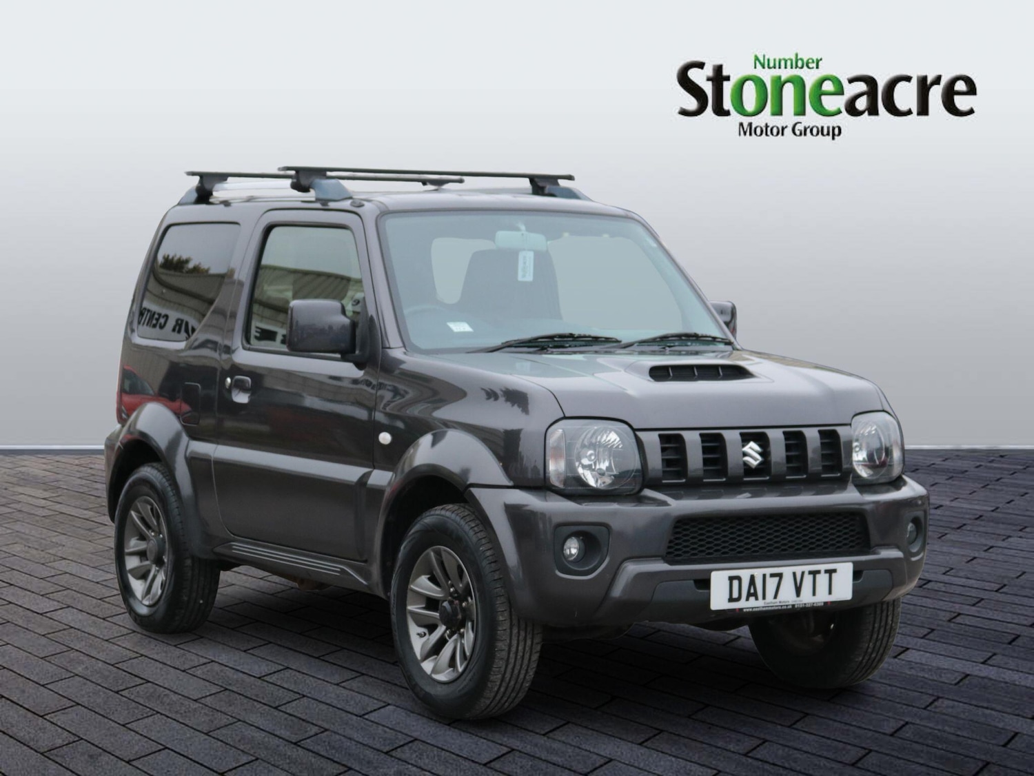 Used Suzuki Jimny 2017 for sale - 76295344: Photo 1
