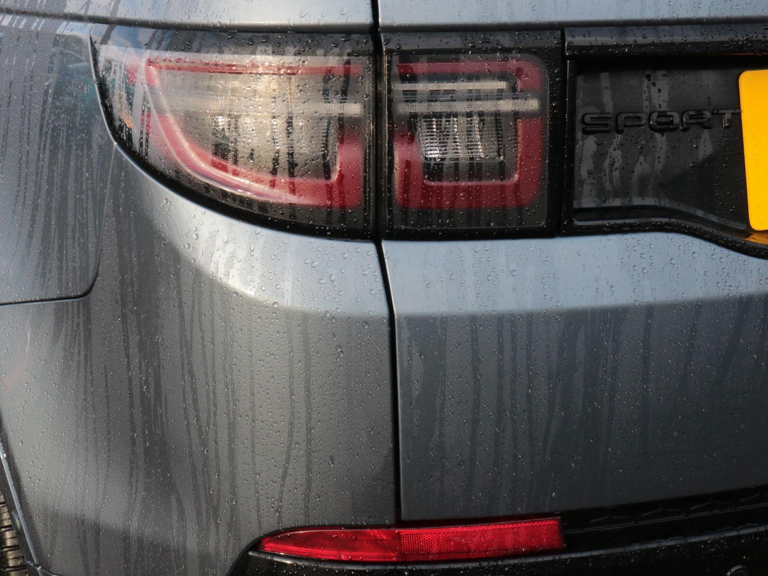 Used Land Rover Discovery Sport 2021 for sale - 76976443: Photo 13