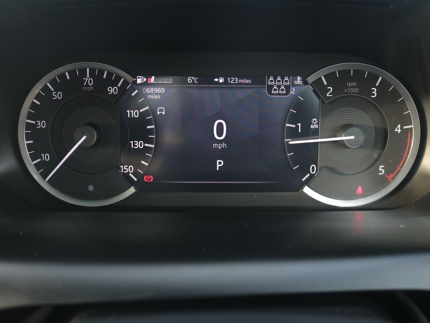 Used Land Rover Discovery Sport 2021 for sale - 76976443: Photo 19