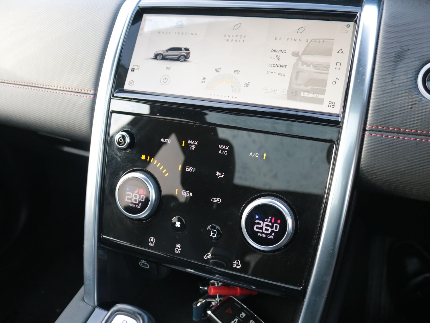 Used Land Rover Discovery Sport 2021 for sale - 76976443: Photo 23