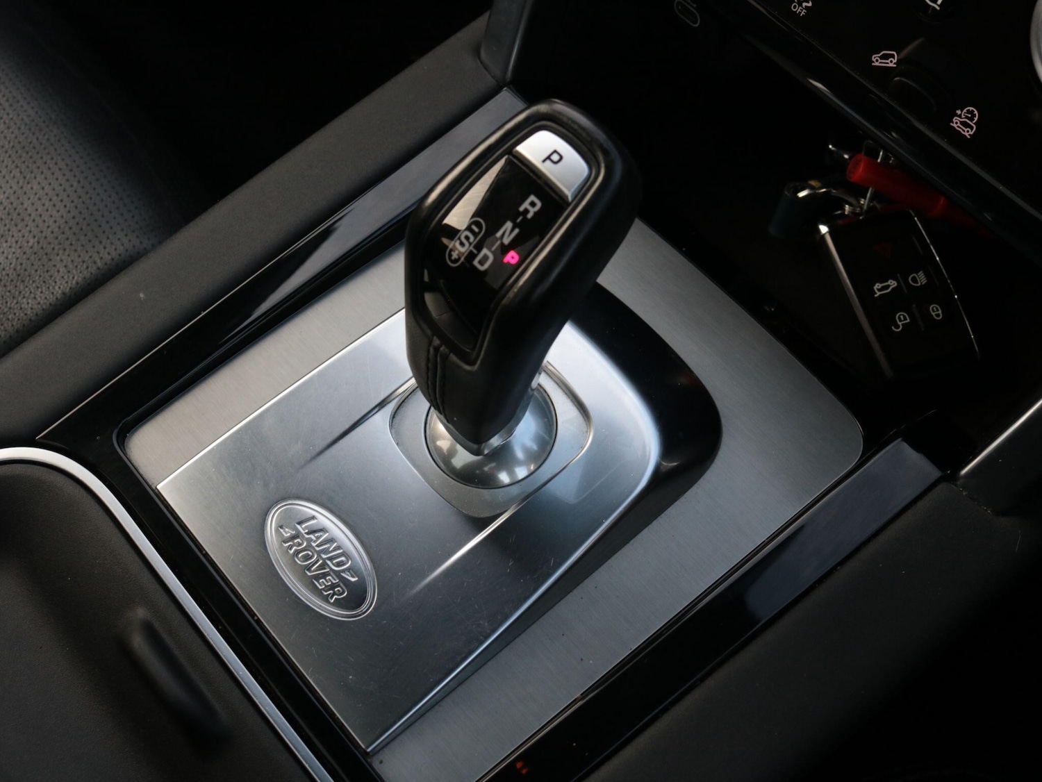 Used Land Rover Discovery Sport 2021 for sale - 76976443: Photo 25