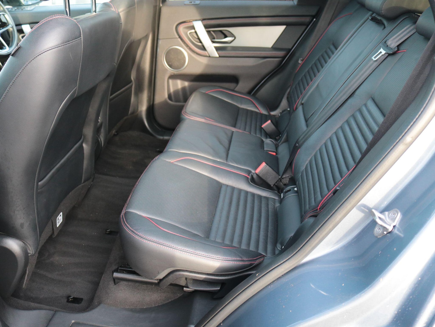 Used Land Rover Discovery Sport 2021 for sale - 76976443: Photo 29