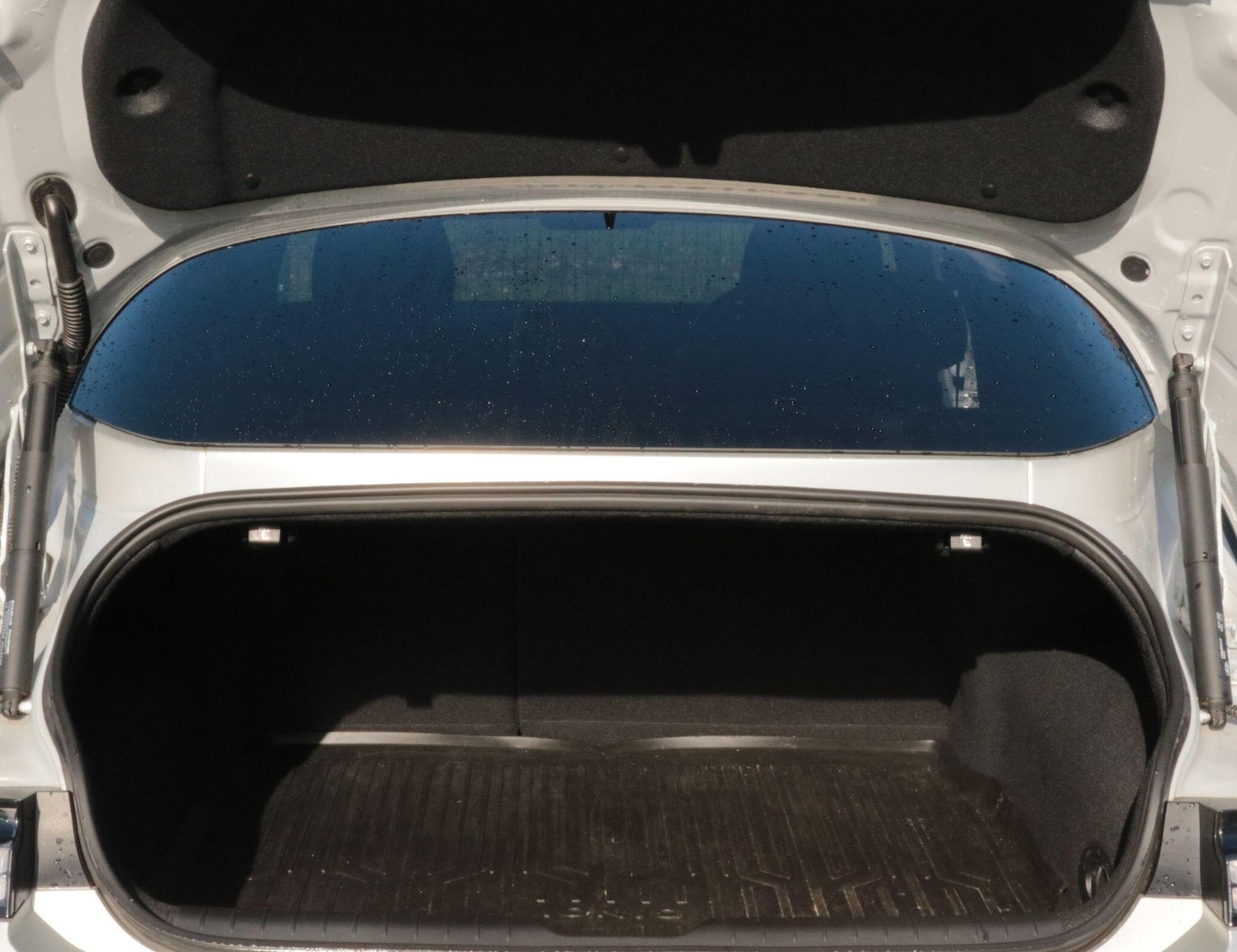 Used Hyundai IONIQ 6 2024 for sale - 77854067: Photo 12