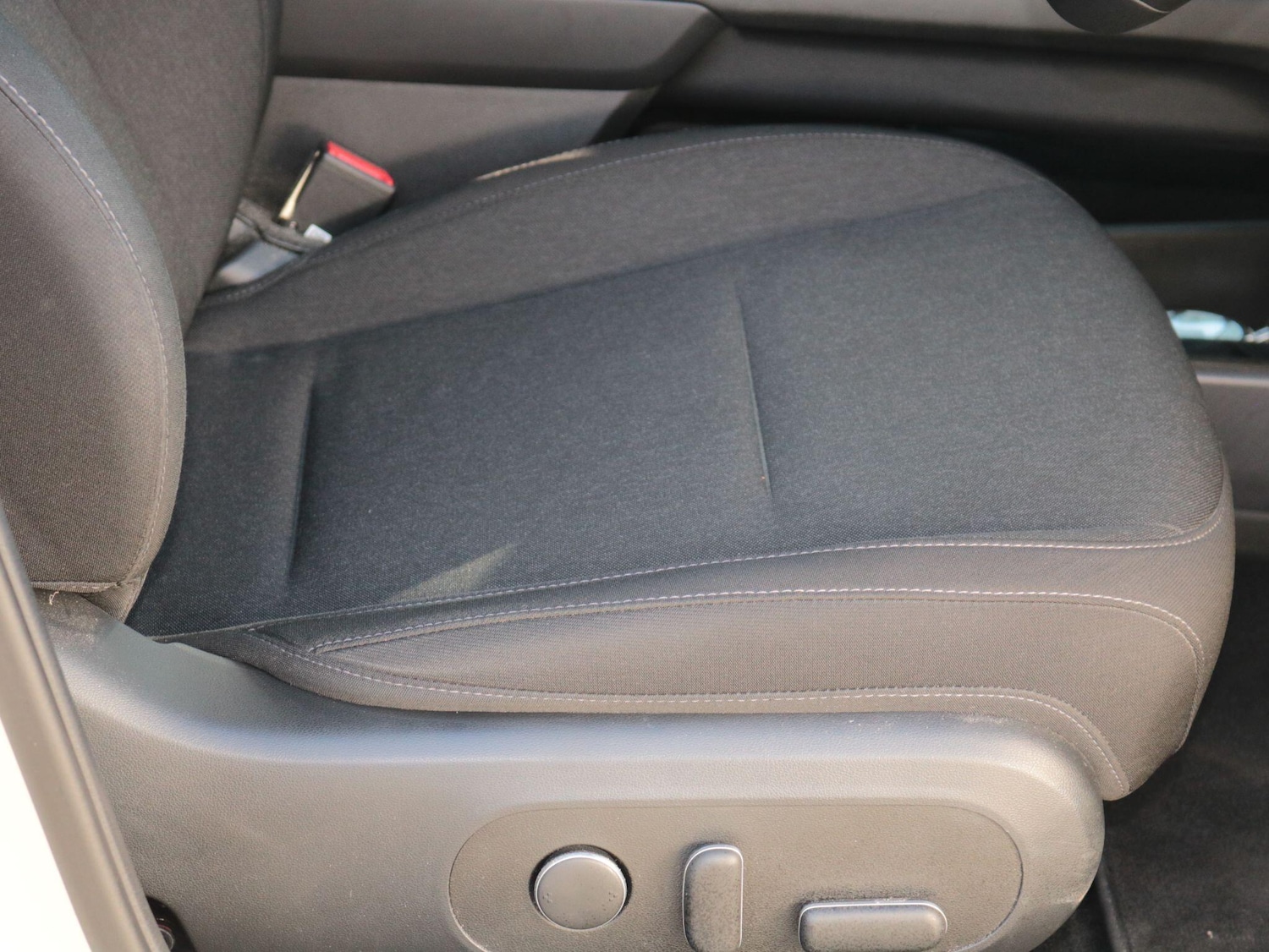 Used Hyundai IONIQ 6 2024 for sale - 77854067: Photo 32