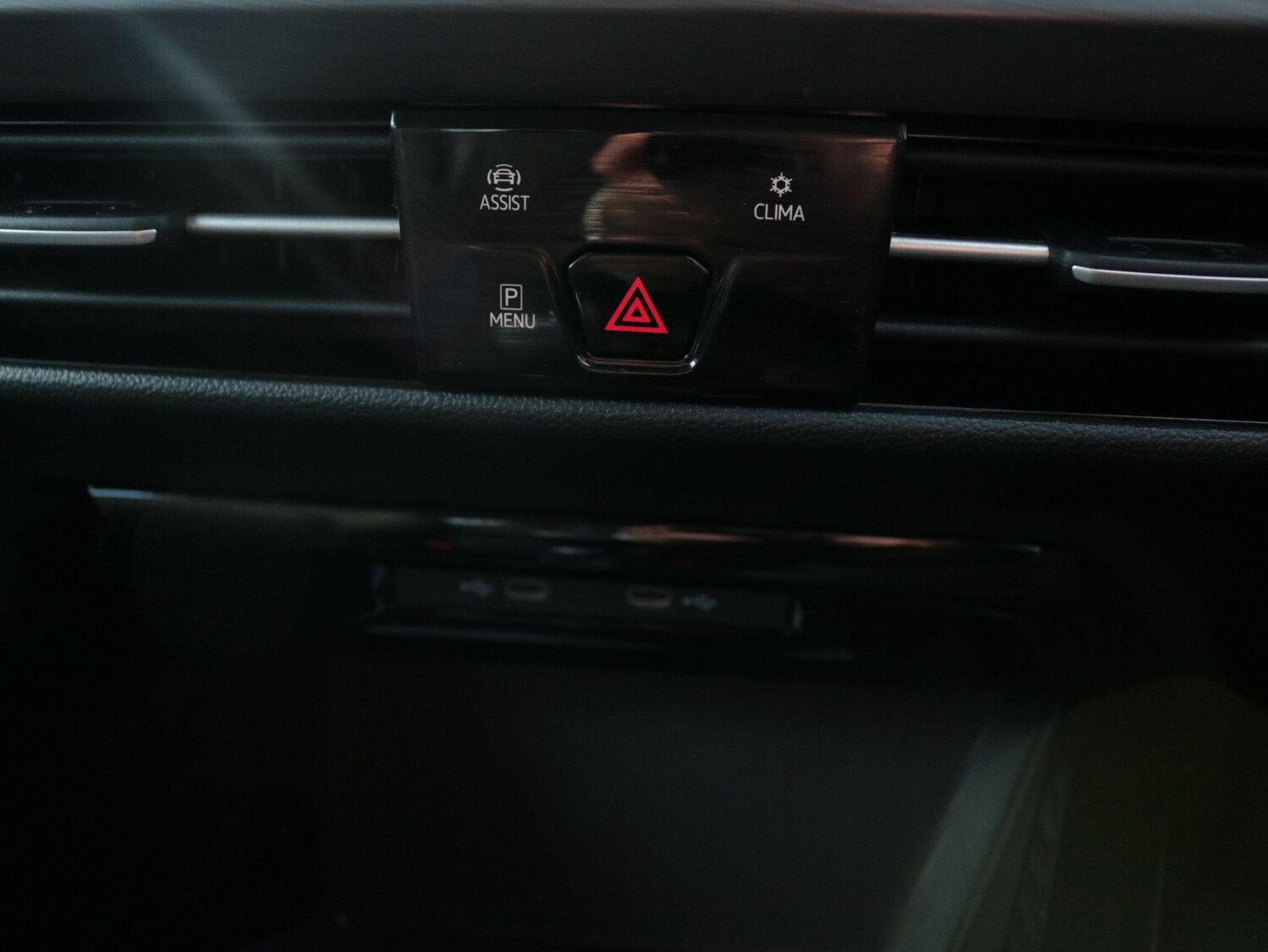 Used Volkswagen Golf 2024 for sale - 77682957: Photo 22