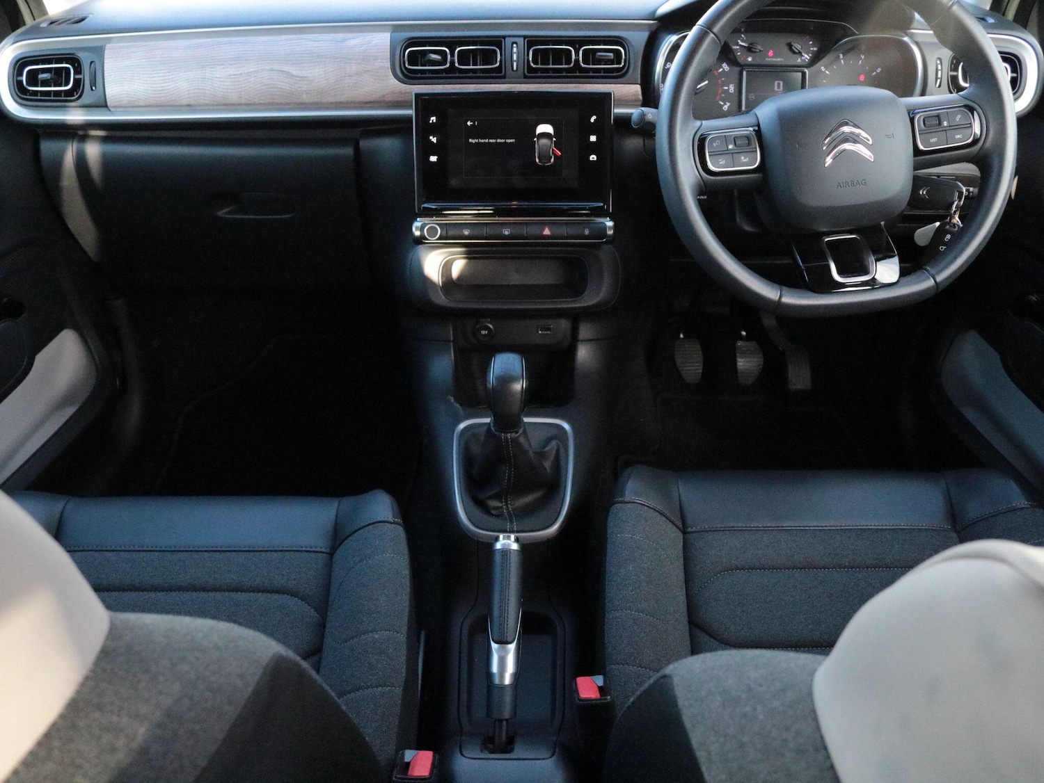 Used Citroen C3 2021 for sale - 76619585: Photo 14