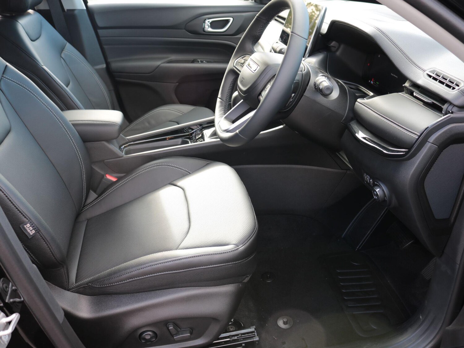 Used Jeep Compass 2025 for sale - 76360290: Photo 13