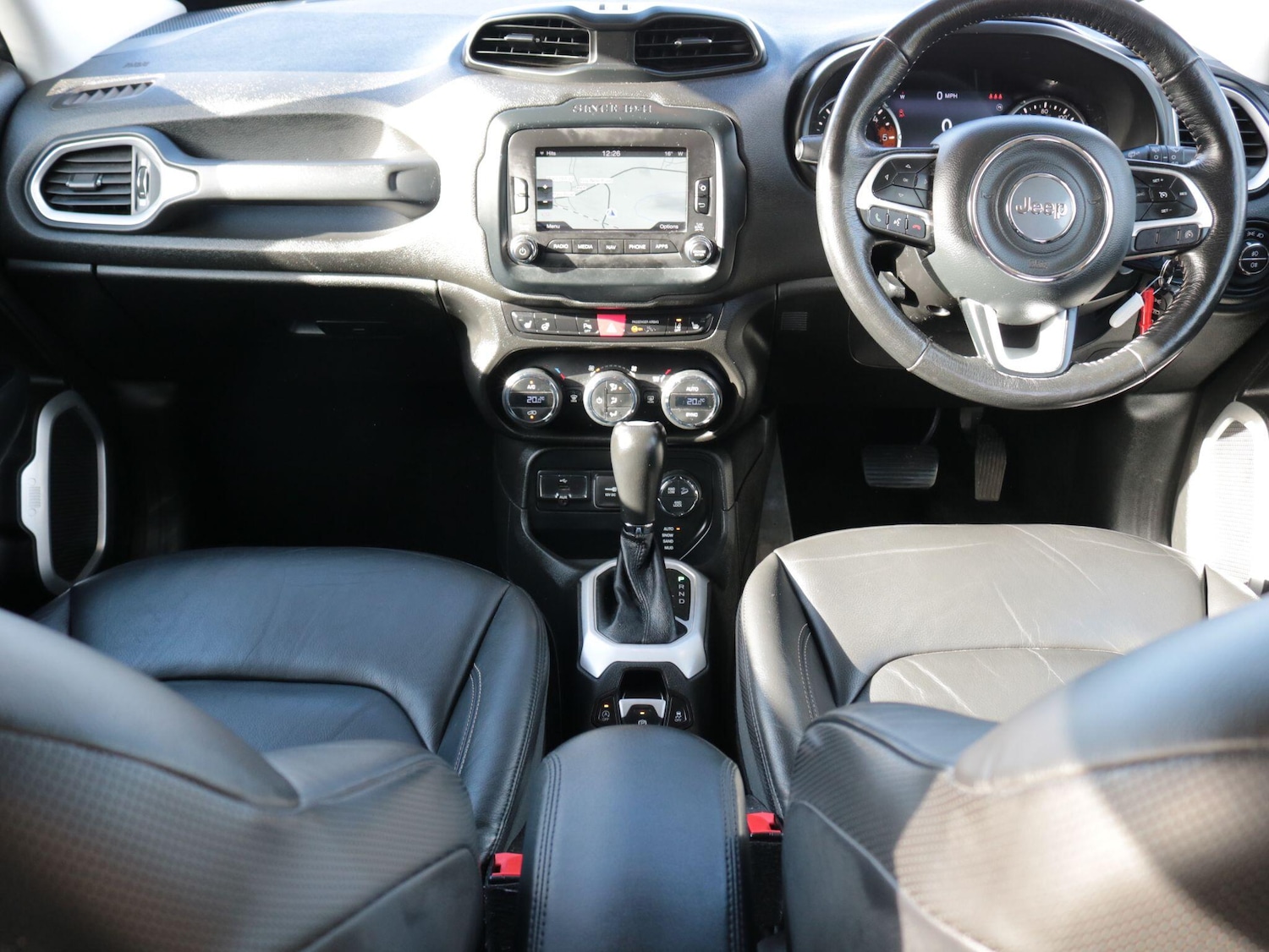Used Jeep Renegade 2016 for sale - 76359995: Photo 14