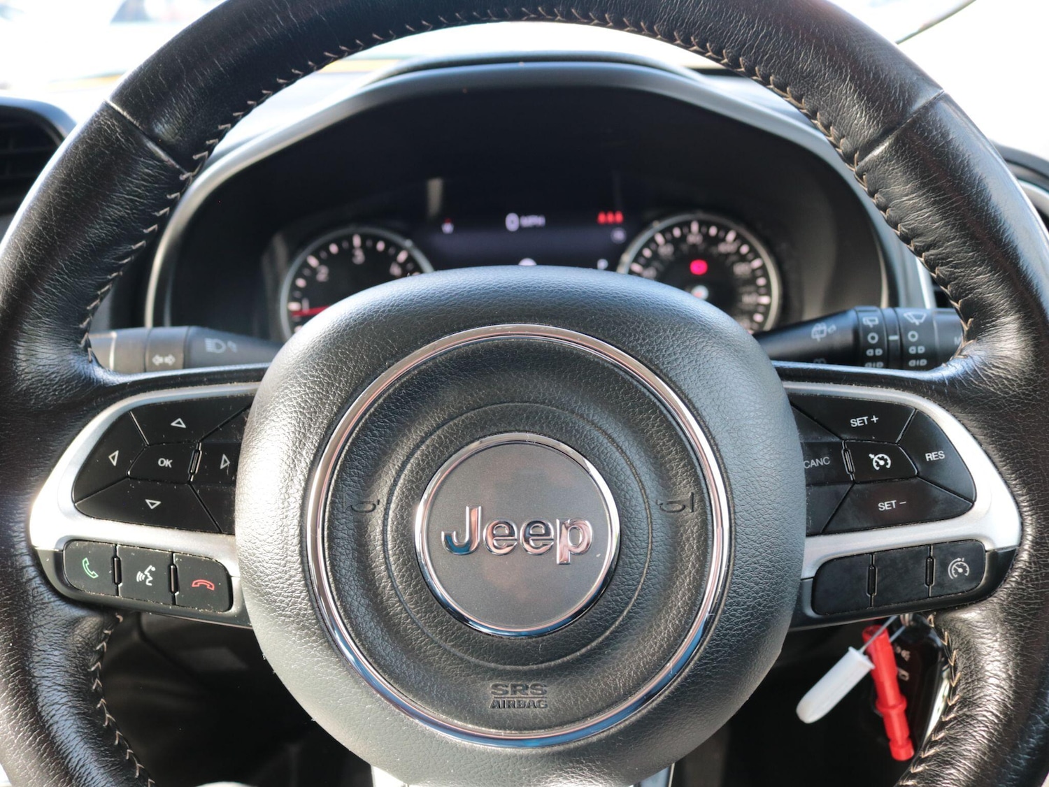 Used Jeep Renegade 2016 for sale - 76359995: Photo 17
