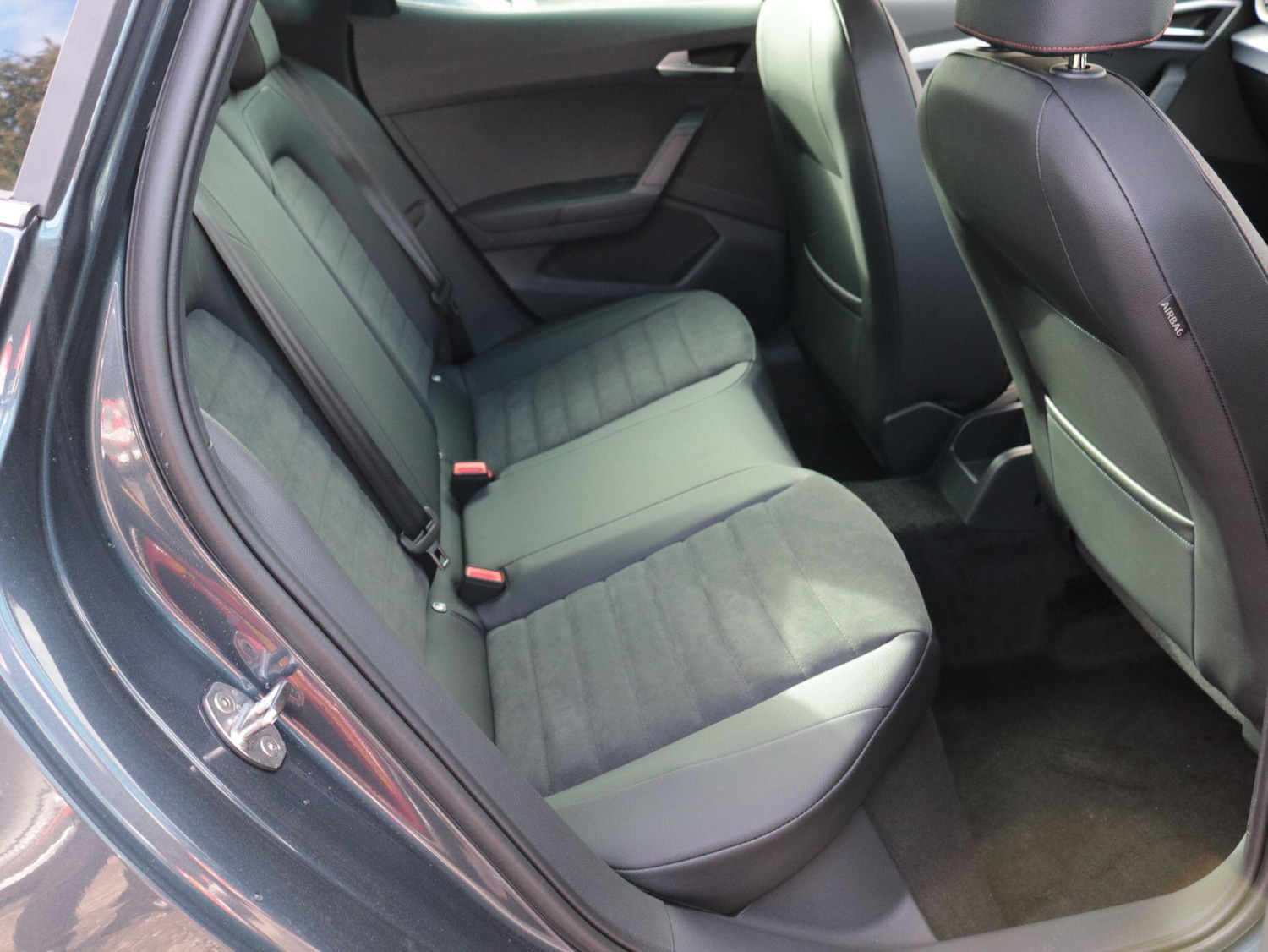 Used SEAT Arona 2025 for sale - 76213892: Photo 24