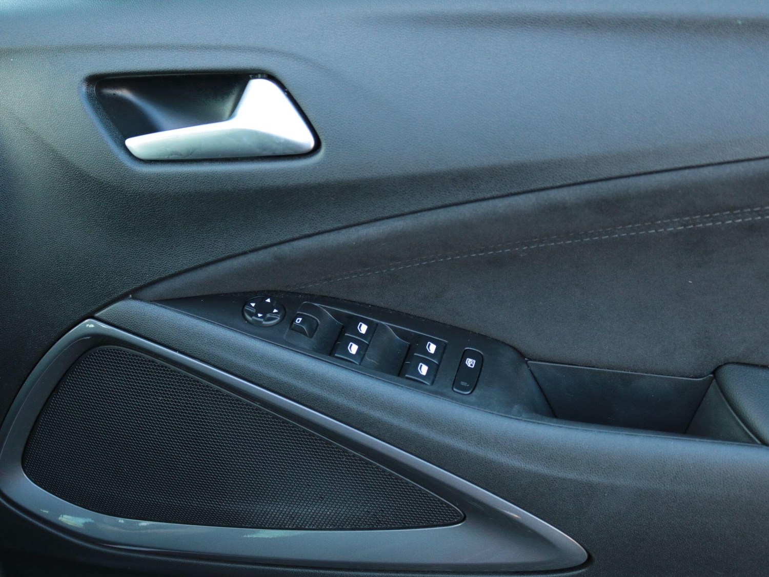 Used Vauxhall Crossland 2022 for sale - 76976036: Photo 28