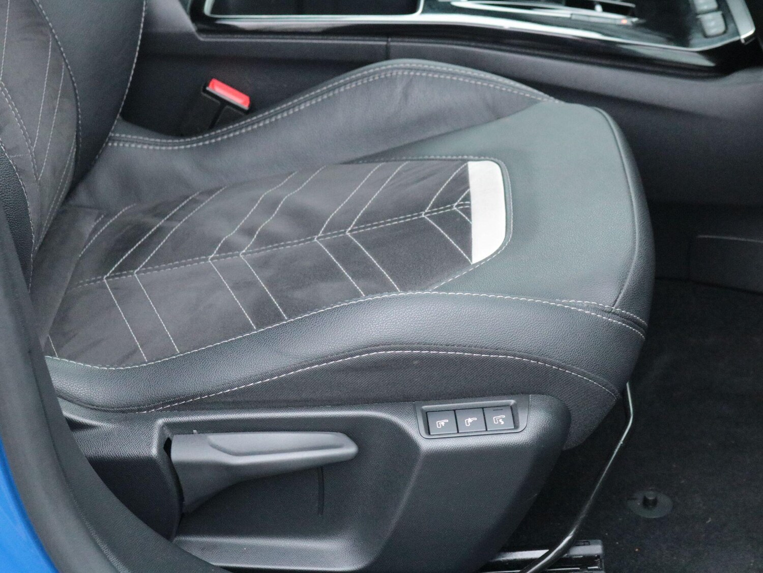 Used Vauxhall Mokka 2023 for sale - 77524457: Photo 28