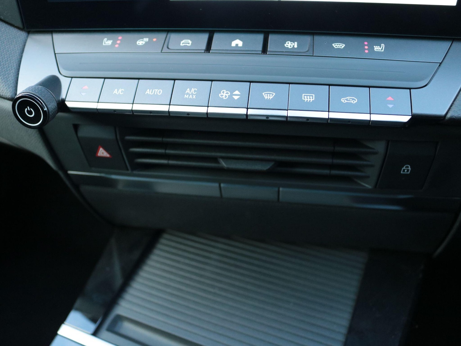 Used Vauxhall Astra for sale - 77267459: Photo 21