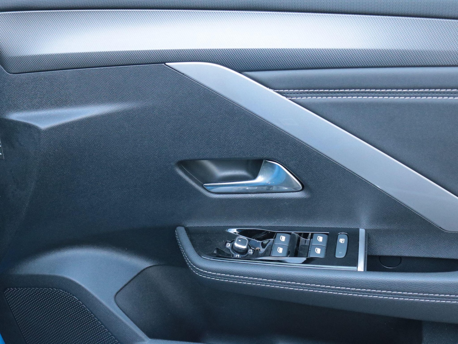 Used Vauxhall Astra for sale - 77267459: Photo 27