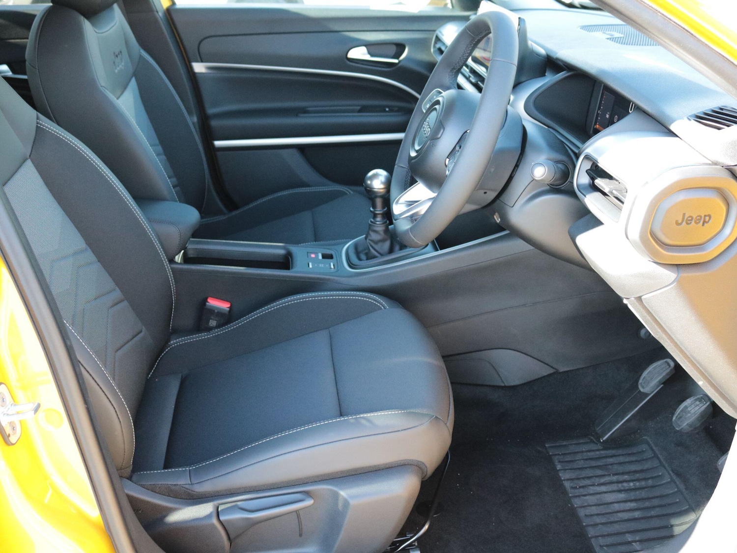 Used Jeep Avenger 2025 for sale - 76060530: Photo 13