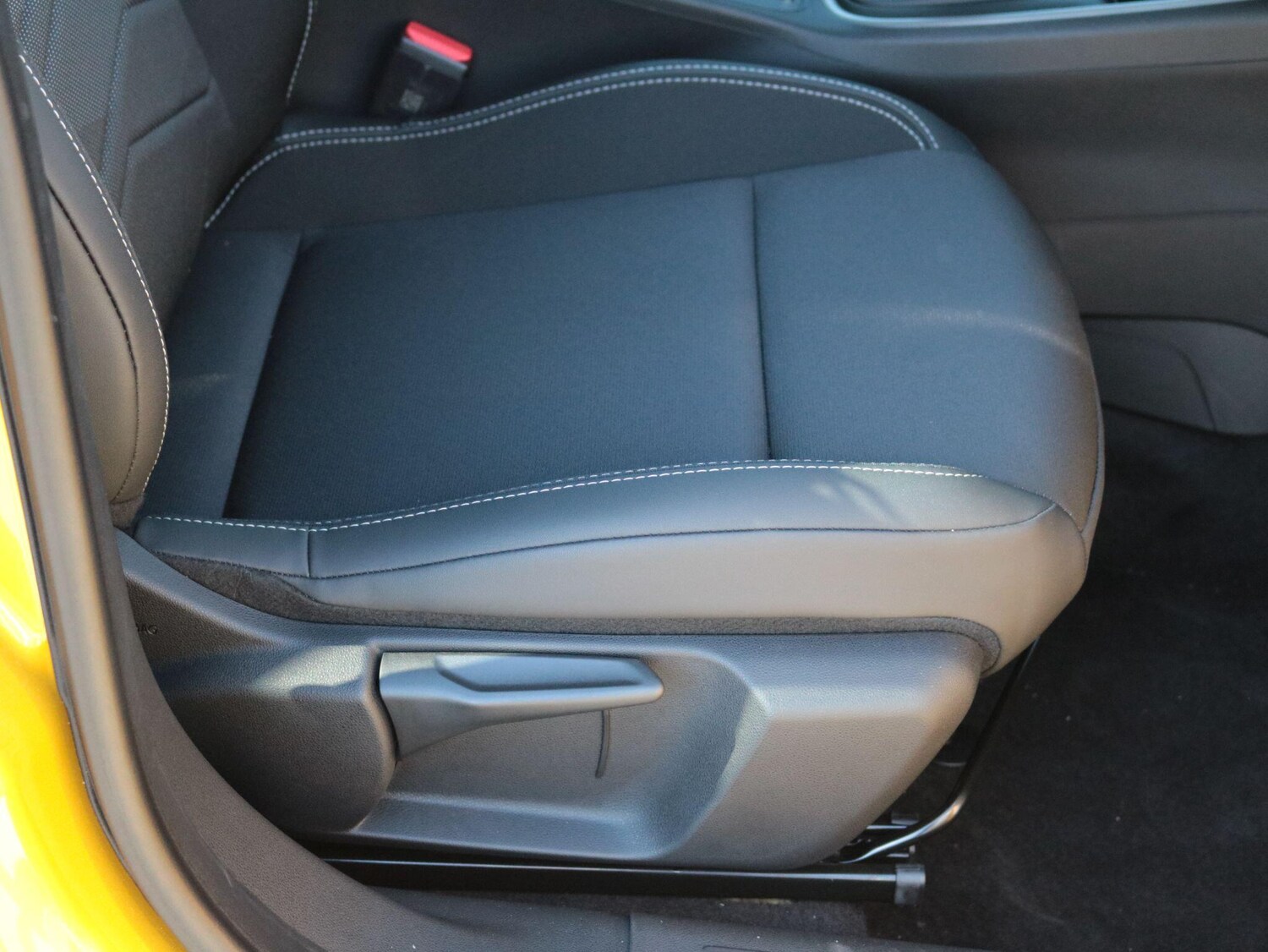 Used Jeep Avenger 2025 for sale - 76060530: Photo 27