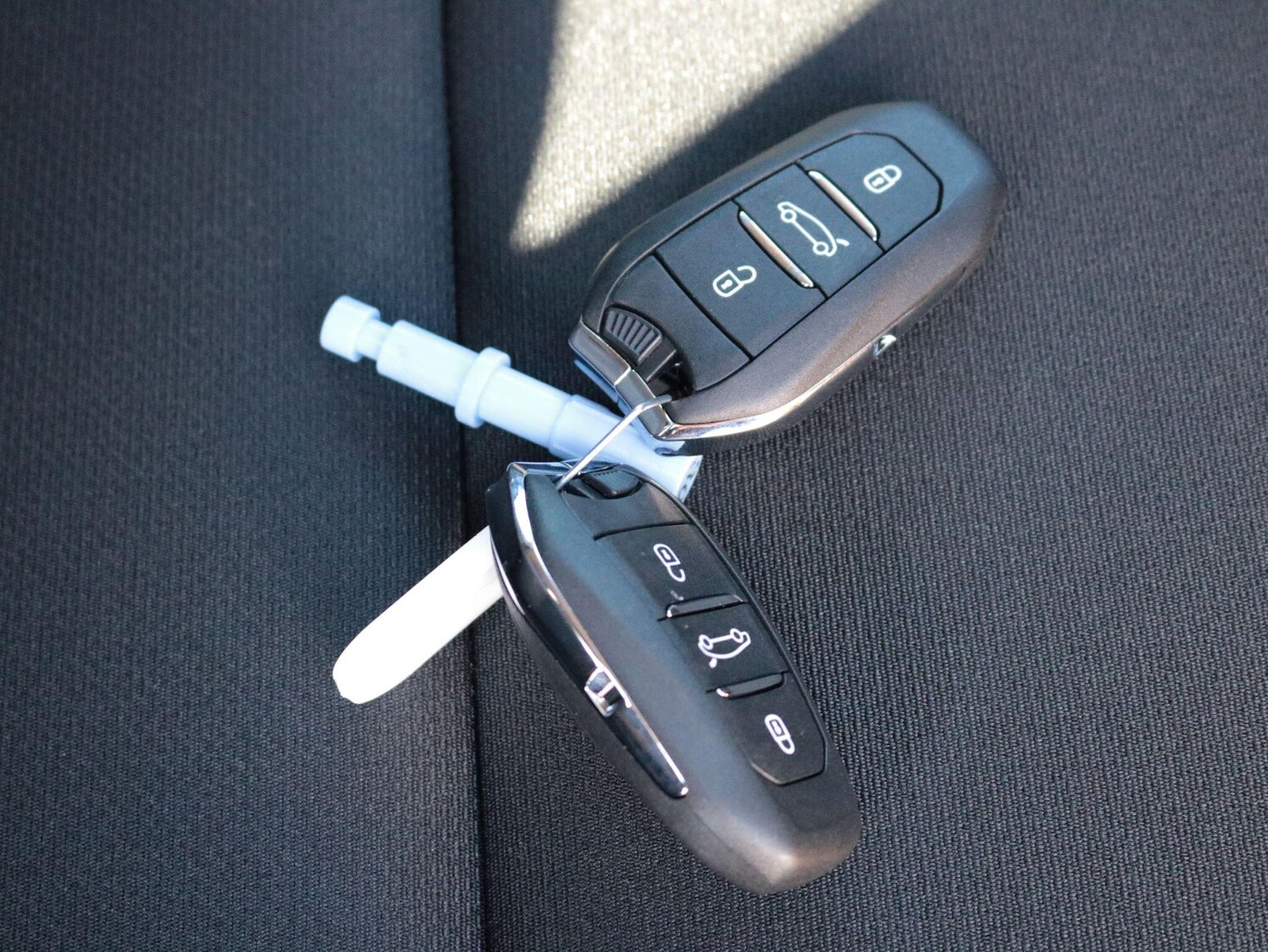 Used Jeep Avenger 2025 for sale - 76060530: Photo 28