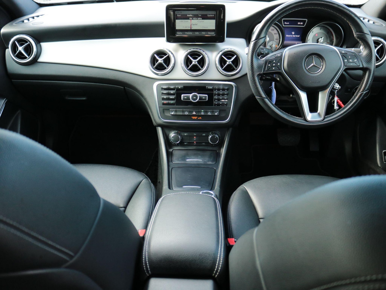 Used Mercedes-Benz GLA 2015 for sale - 78099885: Photo 15