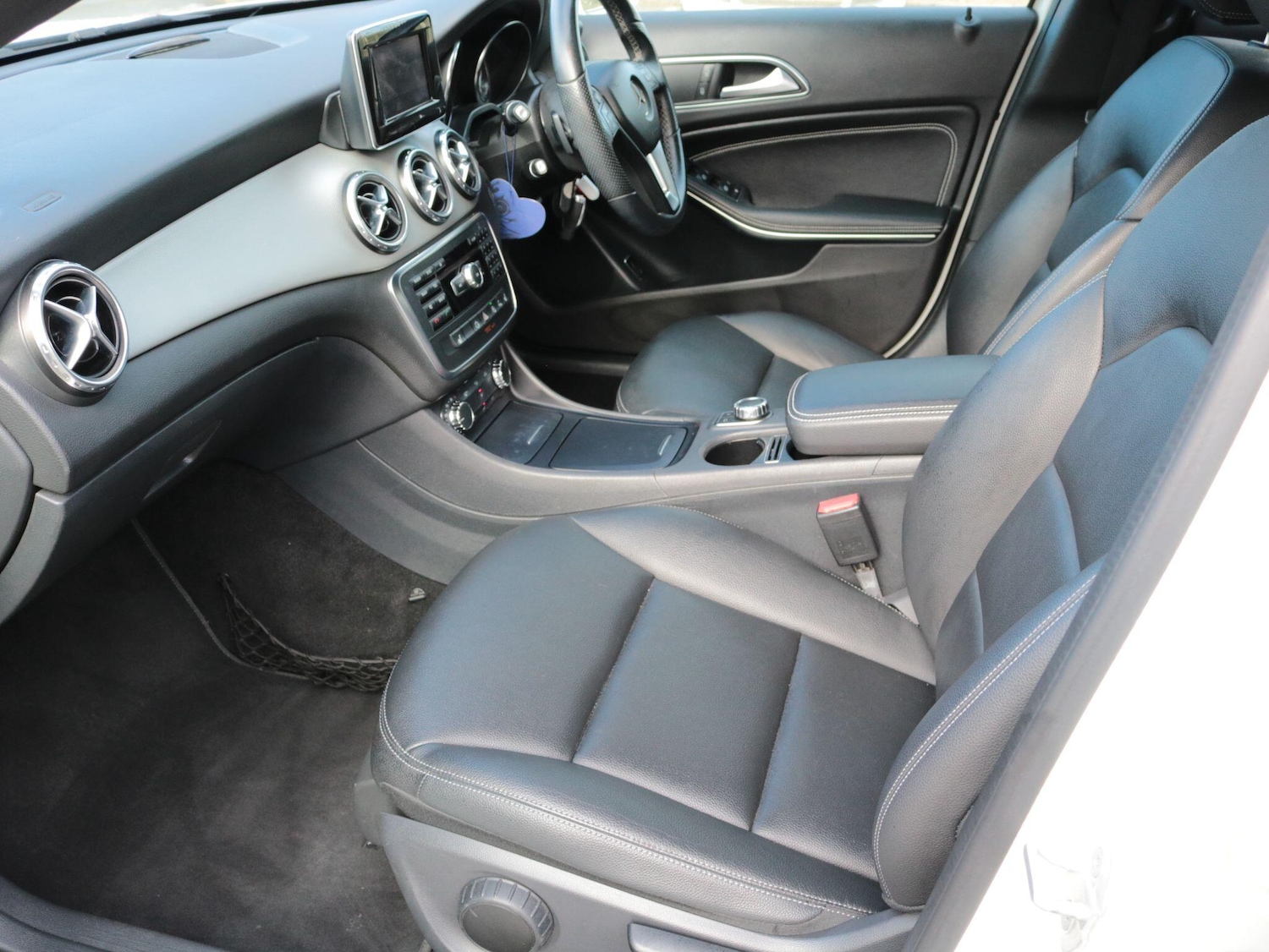 Used Mercedes-Benz GLA 2015 for sale - 78099885: Photo 16