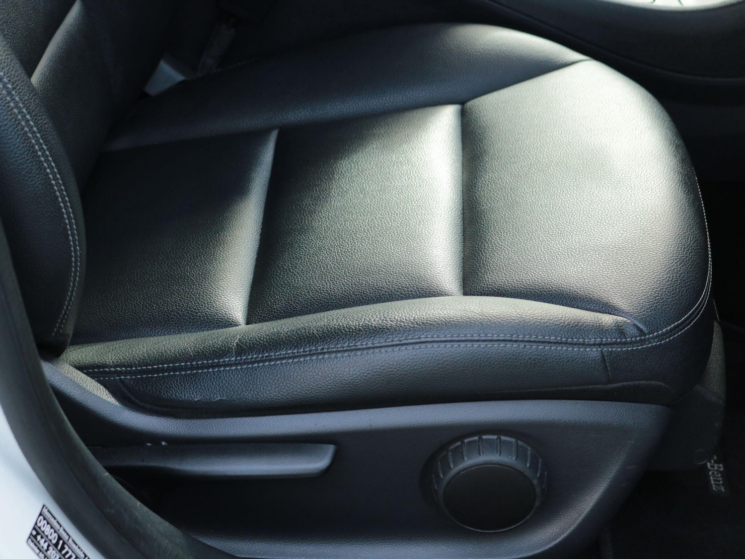 Used Mercedes-Benz GLA 2015 for sale - 78099885: Photo 32