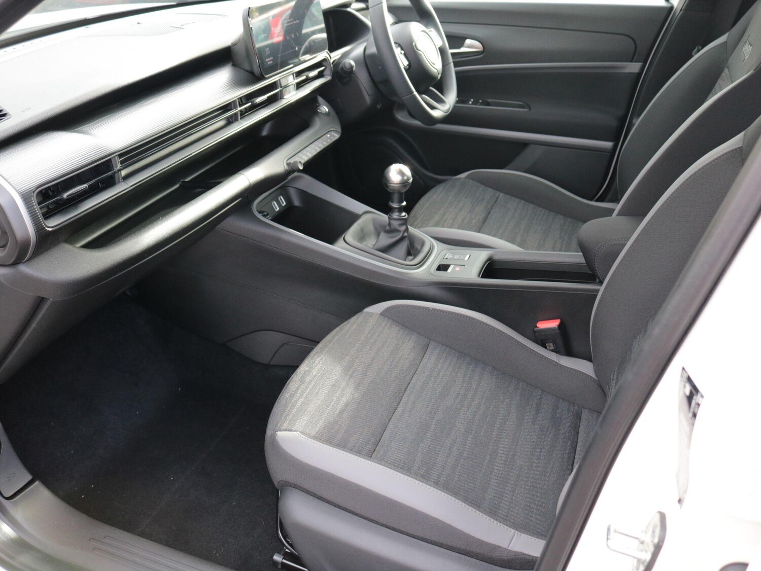 Used Jeep Avenger 2025 for sale - 76371501: Photo 15