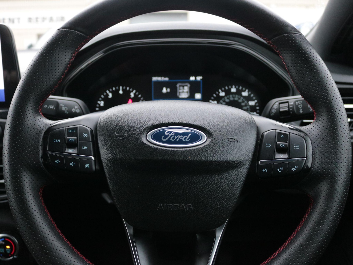 Used Ford Focus 2021 for sale - 76926461: Photo 17