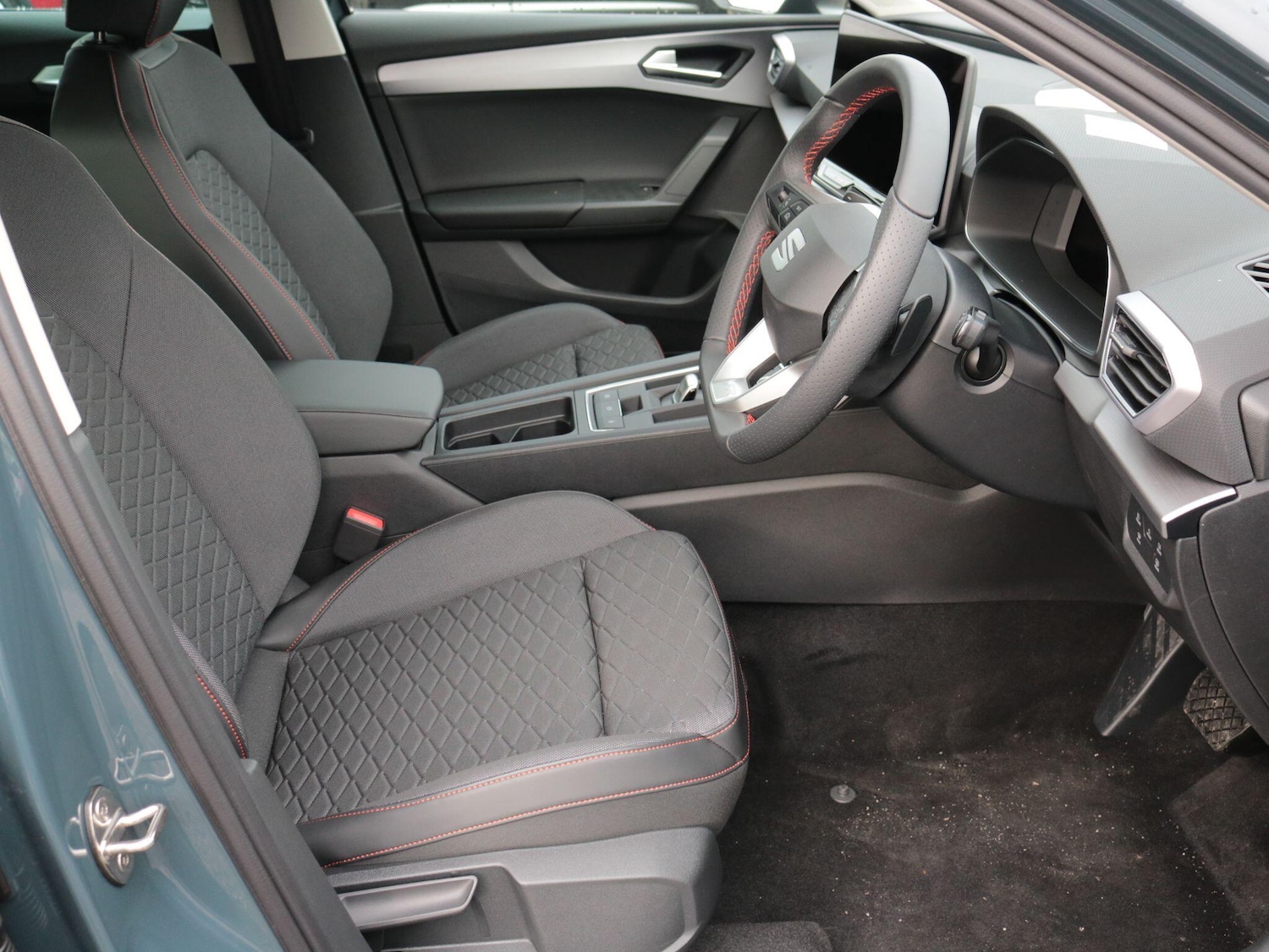 Used SEAT Leon 2025 for sale - 76584943: Photo 12