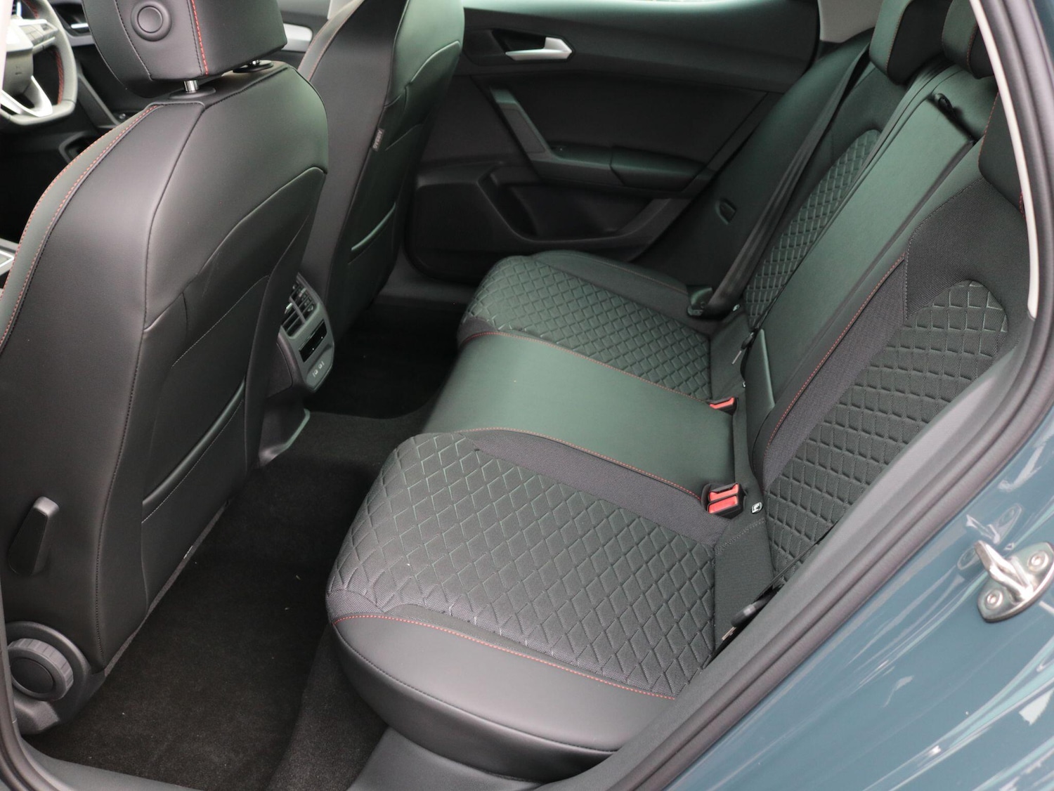 Used SEAT Leon 2025 for sale - 76584943: Photo 19