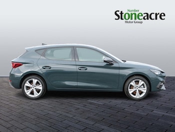 Used SEAT Leon 2025 for sale - 76584943: Photo