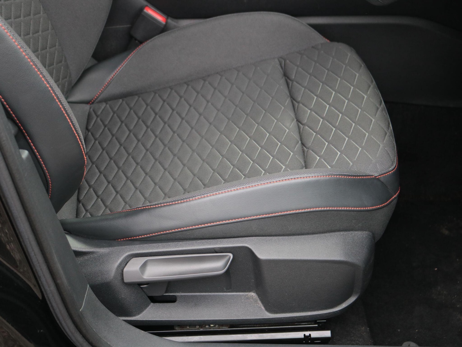 Used SEAT Leon 2020 for sale - 76361368: Photo 27