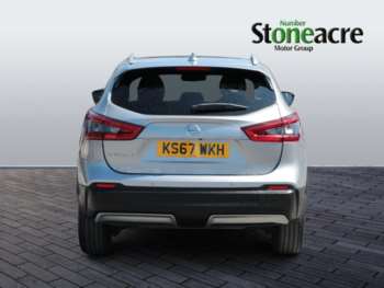 Used Nissan Qashqai 2017 for sale - 74653680: Photo