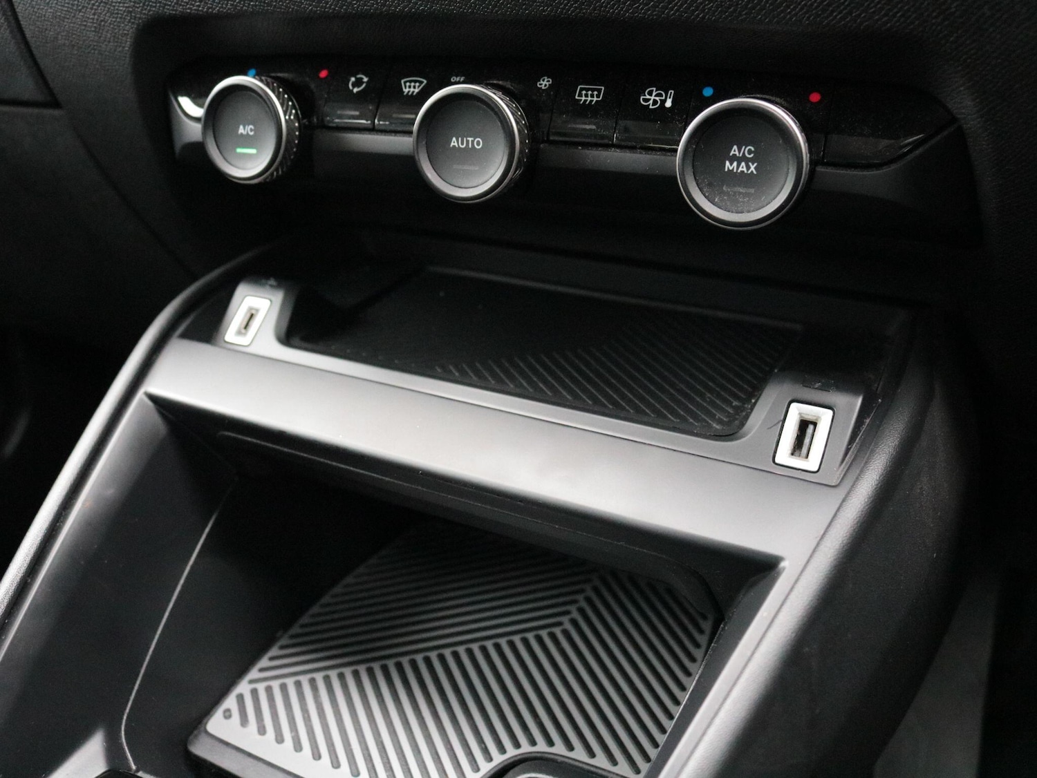 Used Citroen C4 2021 for sale - 76295017: Photo 24