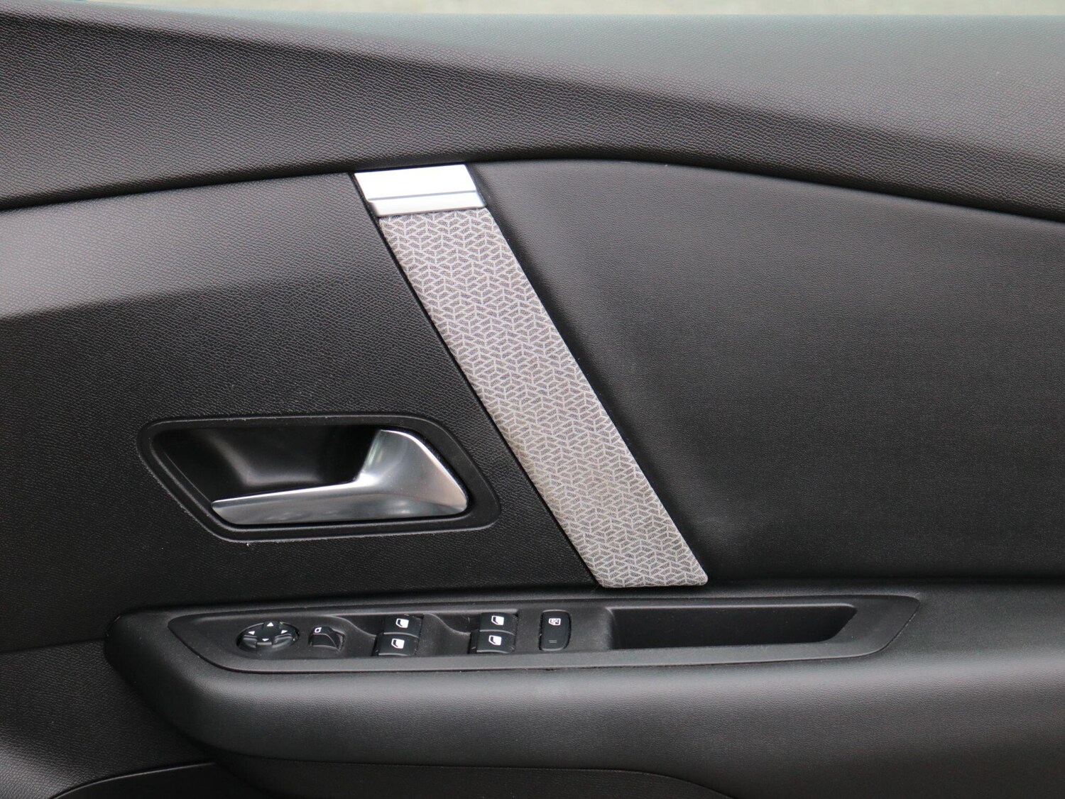 Used Citroen C4 2021 for sale - 76295017: Photo 29