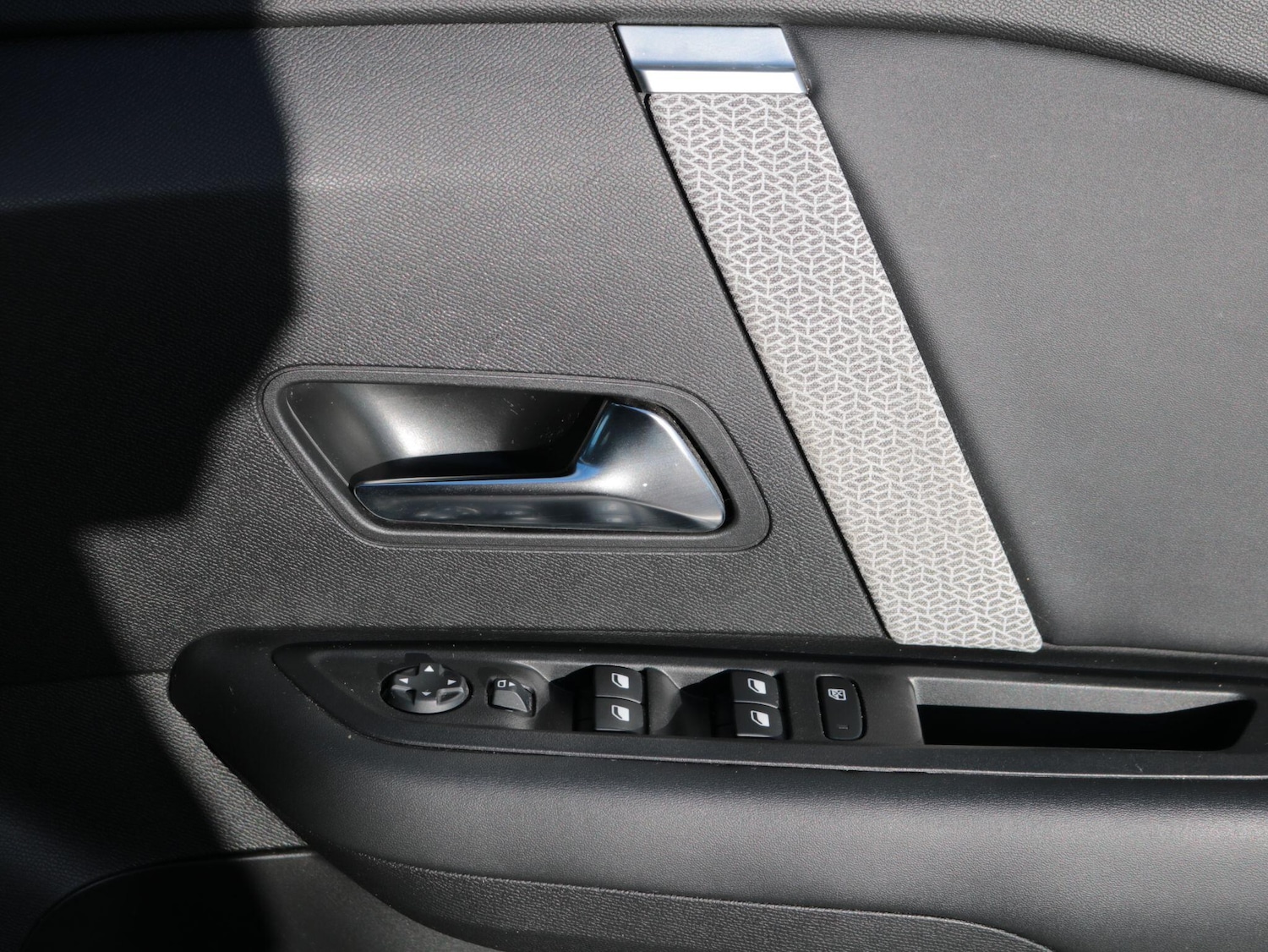 Used Citroen C4 2022 for sale - 76619591: Photo 27