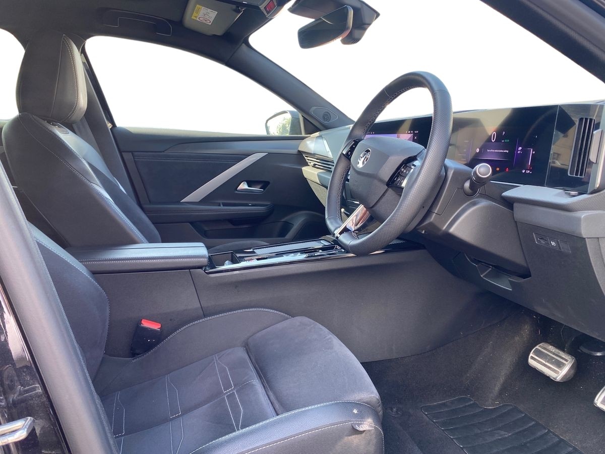 Used Vauxhall Astra 2023 for sale - 76868236: Photo 10