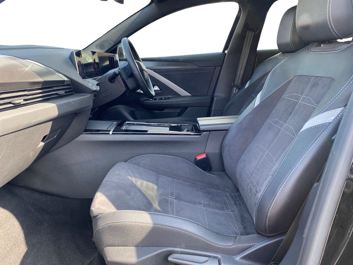 Used Vauxhall Astra 2023 for sale - 76868236: Photo 13