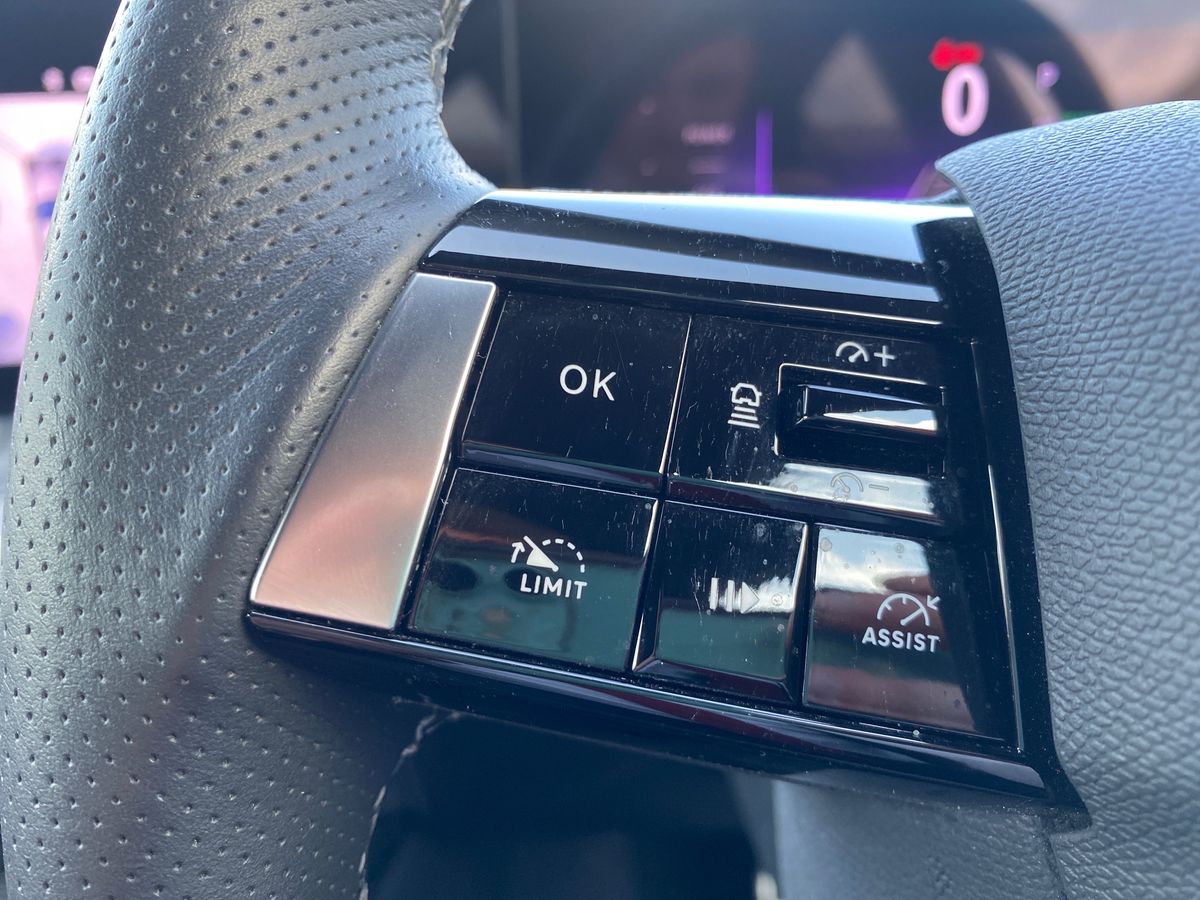 Used Vauxhall Astra 2023 for sale - 76868236: Photo 21