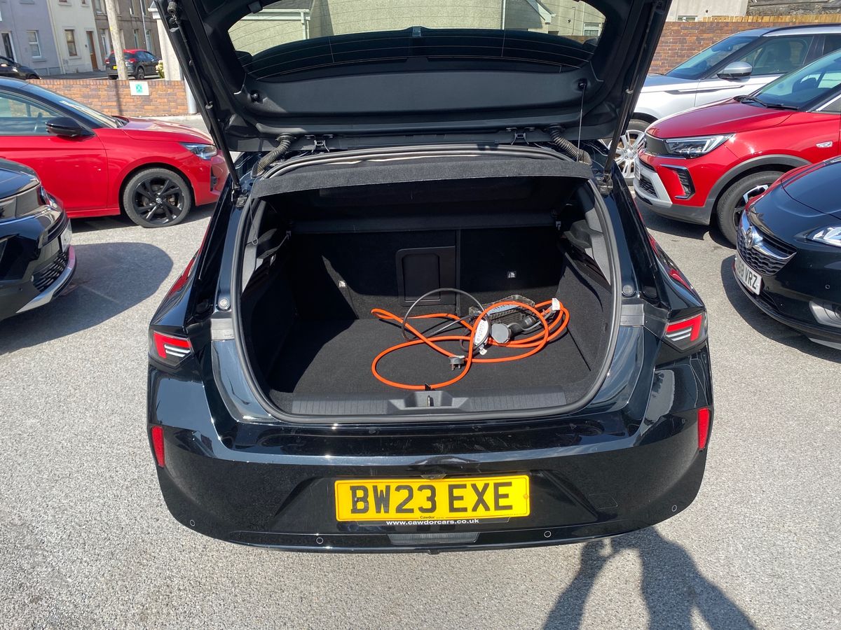 Used Vauxhall Astra 2023 for sale - 76868236: Photo 24