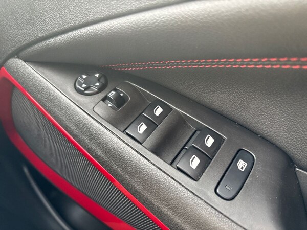 Used Vauxhall Crossland 2022 for sale - 76154762: Photo 16